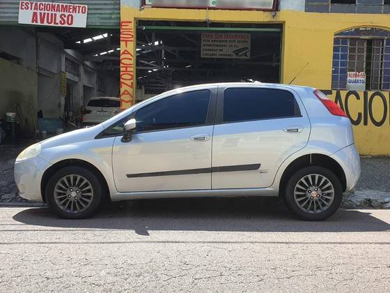 FIAT PUNTO 1.4 ELX 8V FLEX 4P MANUAL FIAT PUNTO 1.4 ELX 8V FLEX 4P MANUAL